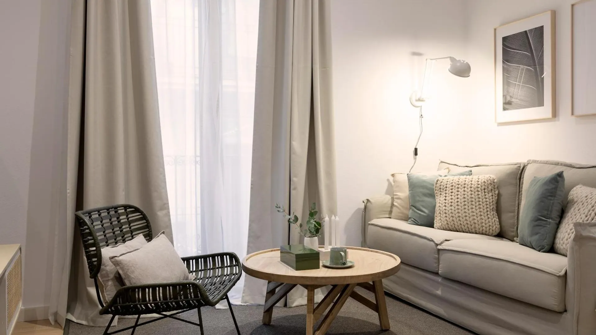 Aspasios Verdi Apartments Barcelona